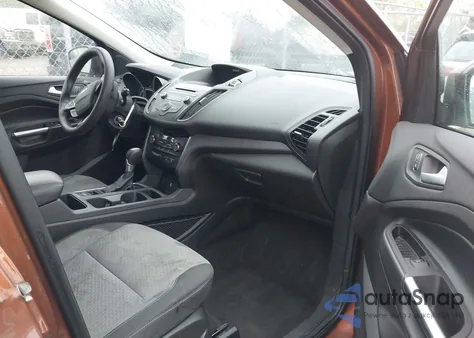 2017 Ford Escape Se z USA, uszkodzony, nr VIN 1FMCU0GD2HUD65578